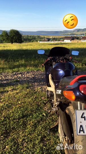 Kawasaki zzr 400-2