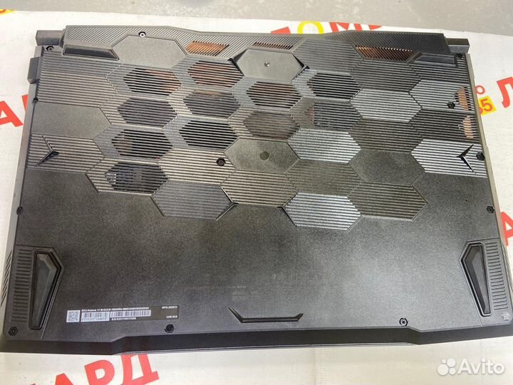 Ноутбук MSI /Core i5-12450H/RTX 2050