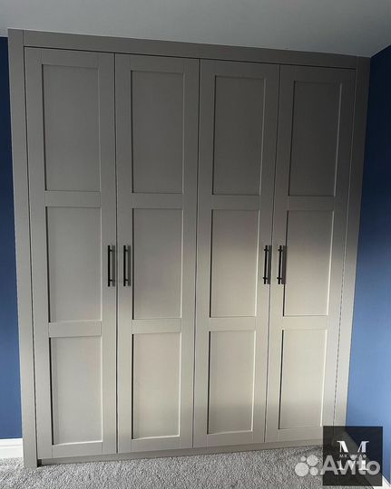 Шкаф распашной с фрезеровкой