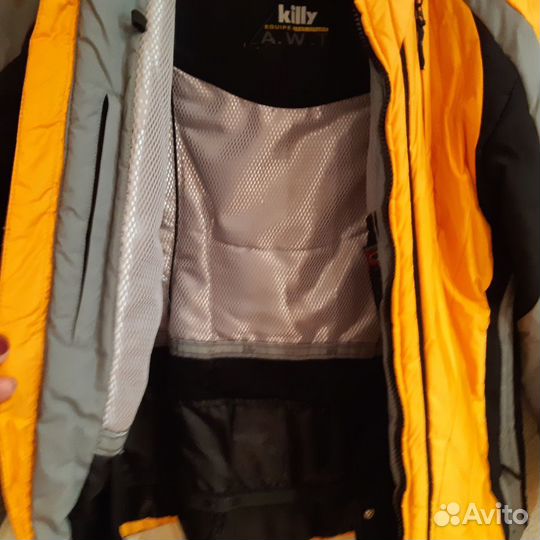 Горнолыжная куртка женская размер 46-48