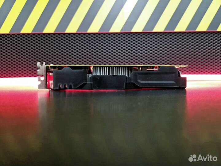 Видеокарта AMD RX 560 2GB