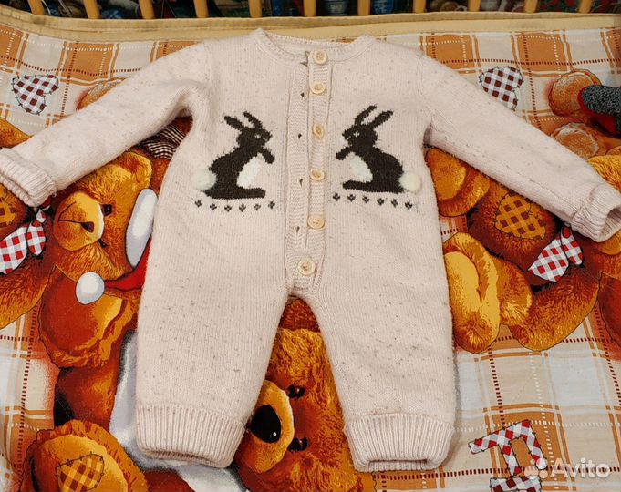 Комбинезон для девочки вязанный 74