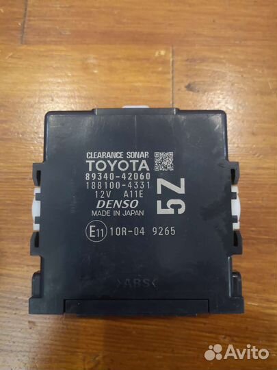Блок парктроника Toyota 89340-42060 и 89340-42080