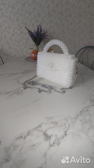 Продам сумку из акриловых бусин