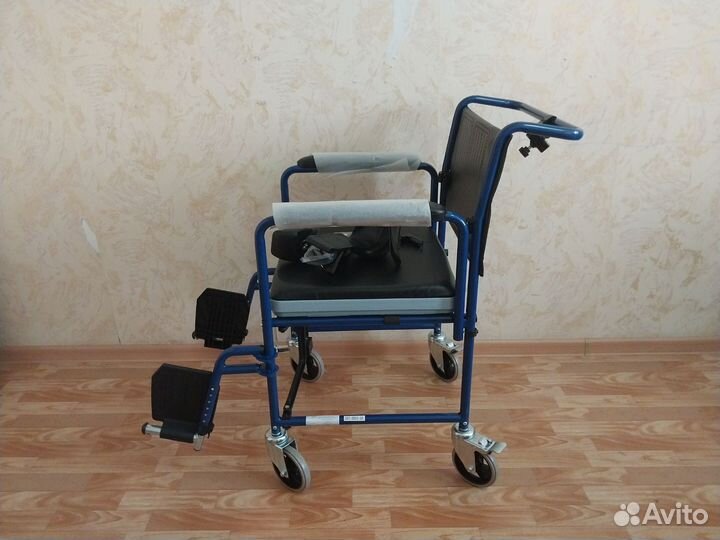 Кресло стул с санитарным оснащением TU 34