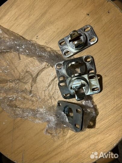 Кронштейн ручки двери УАЗ Патриот 4 шт