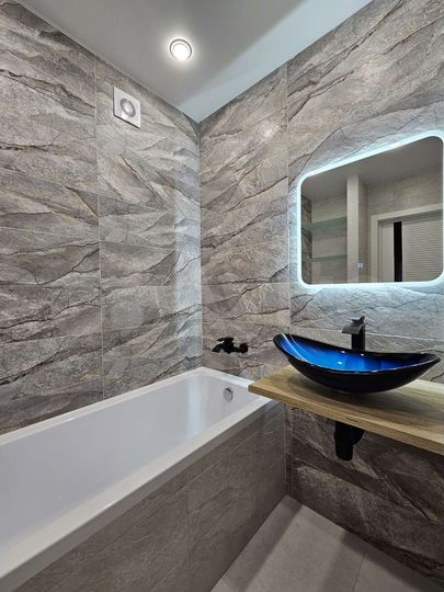 2-к. квартира, 72 м², 12/17 эт.