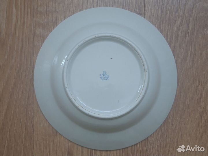 Тарелка 