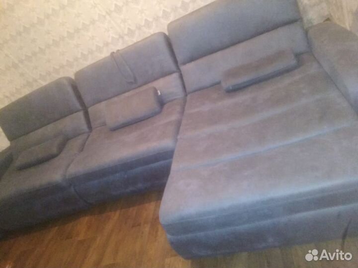Большой угловой диван бу
