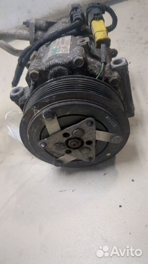 Компрессор кондиционера Peugeot 308