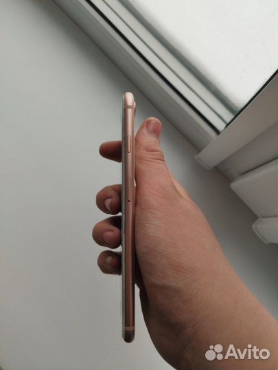 iPhone 8 Plus, 64 ГБ