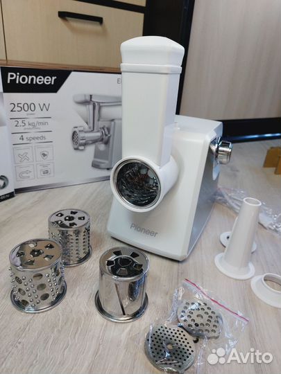 Pioneer MG105 Новая Мясорубка комбайн белая