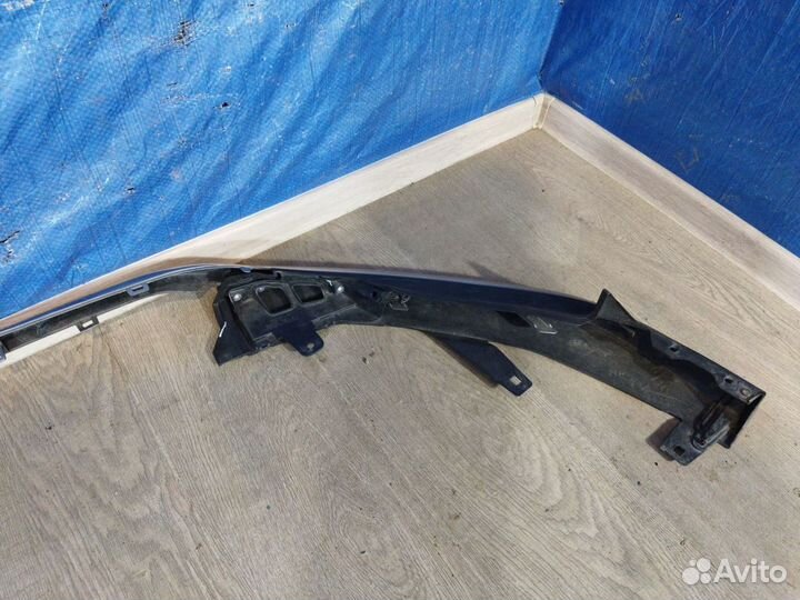 Накладка бампера переднего Lexus NX