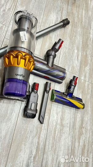 Пылесос Dyson v15 detect absolute