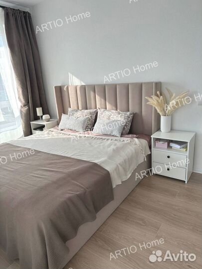 Кровать с изголовьем