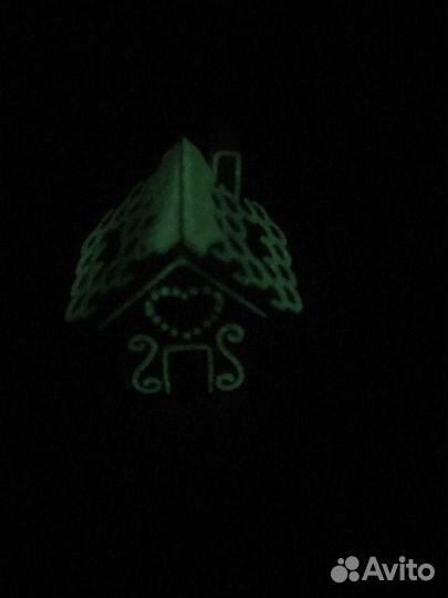 Домик со светящимся снежком