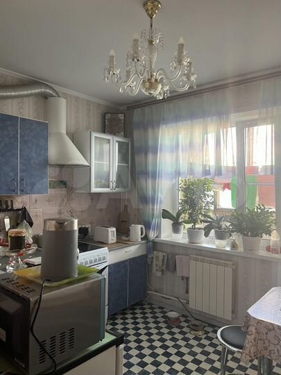 3-к. квартира, 69 м², 10/12 эт.