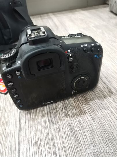 Canon 7D + 18-135mm +сумка