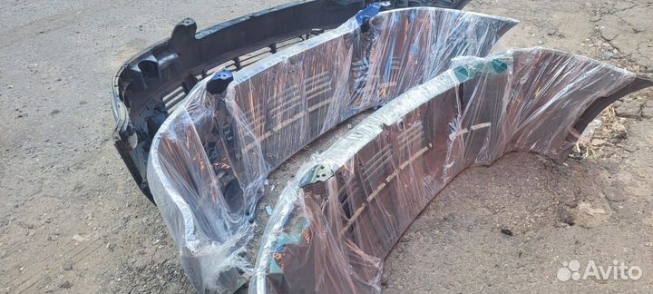 Бампер передний VW Passat B5+