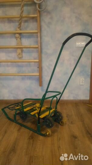 Детские санки с колесами