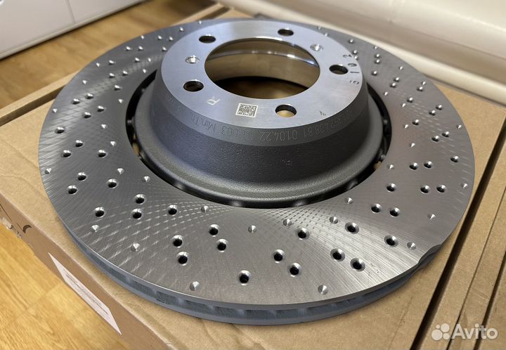 Диск тормозной задний правый Porsche 982SP, GT4-2