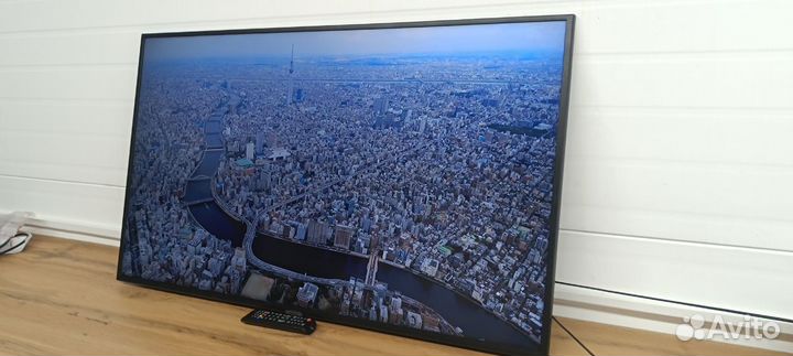 Жк-телевизор Samsung ue50ru7200 (SMART tv, wi-fi)