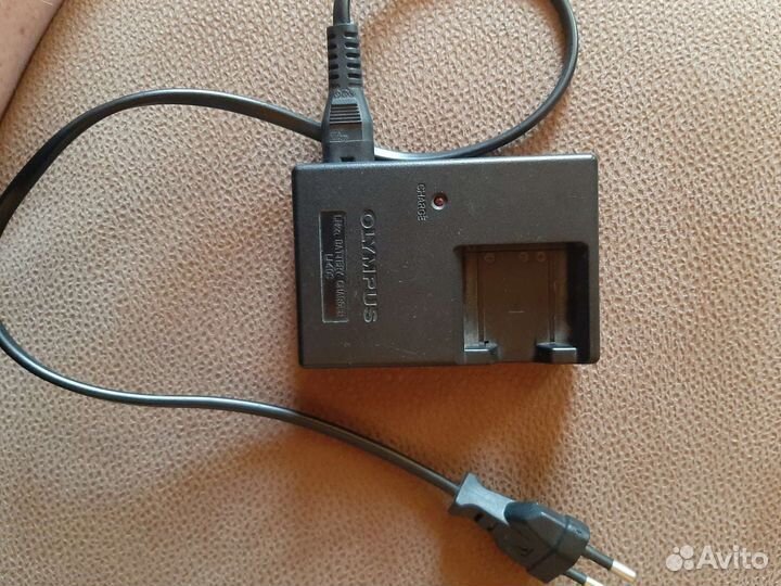 Зарядное устройство Olympus charger Li-40C