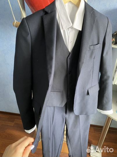 Школьный костюм для мальчика (146-152)