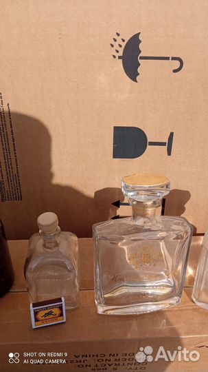 Бутылки ч пробками под домашнее вино