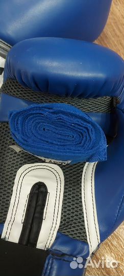 Боксерские перчатки 10 oz everlast