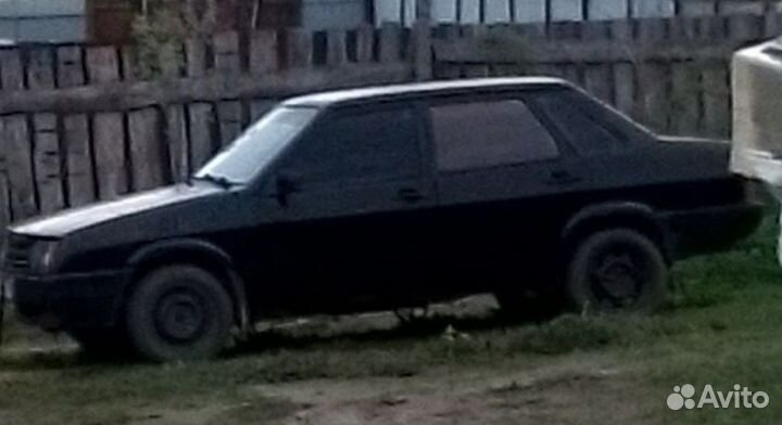 ВАЗ 21099 1.5 МТ, 1999, 300 000 км