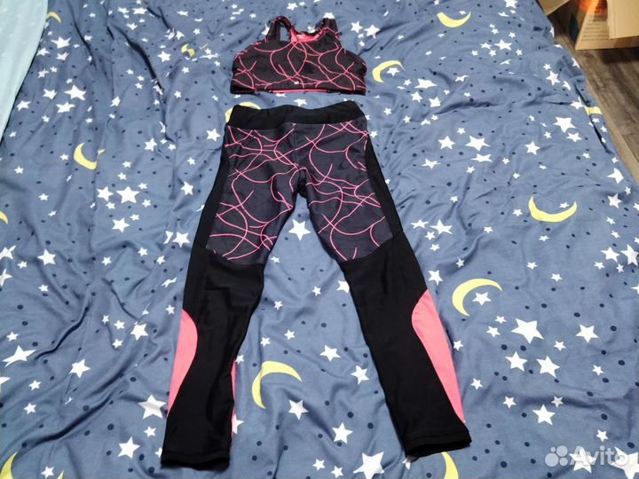 Спортивный костюм для девочки