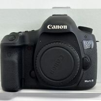 Фотоаппарат Canon 5D Mark iii пробег 50 тыс