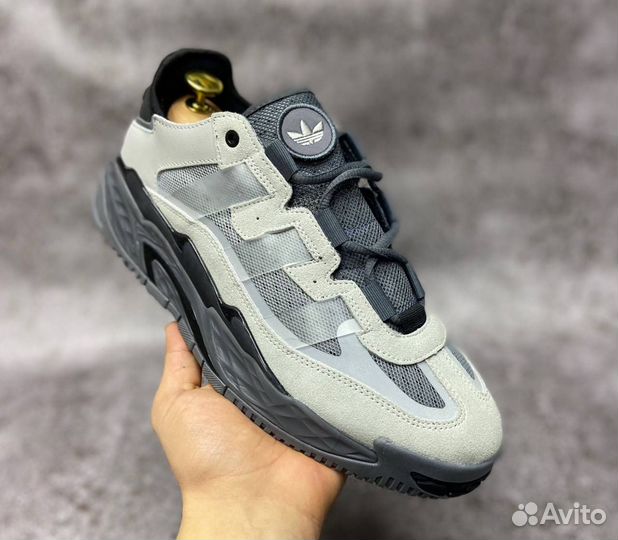 Кроссовки Adidas originals Niteball