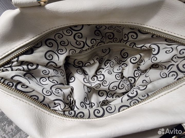 Сумка женская с ремешком через плечо