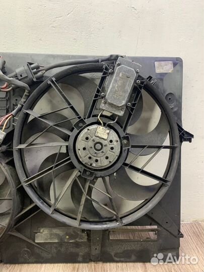 Вентилятор радиатора Volkswagen Touareg