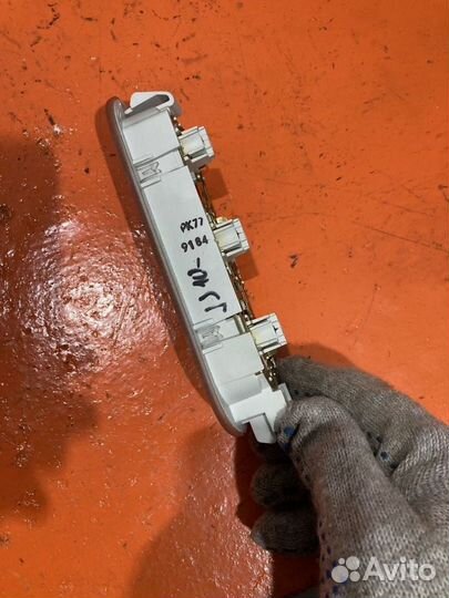 Плафон салонный передний Qashqai+2 (JJ10)