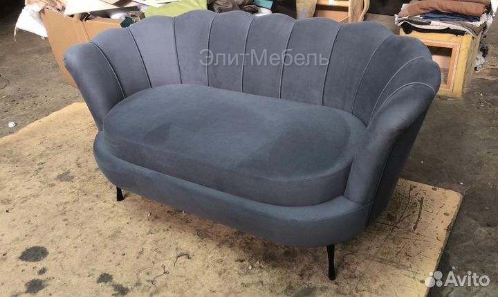 Диван в зону ожидания/салон красоты