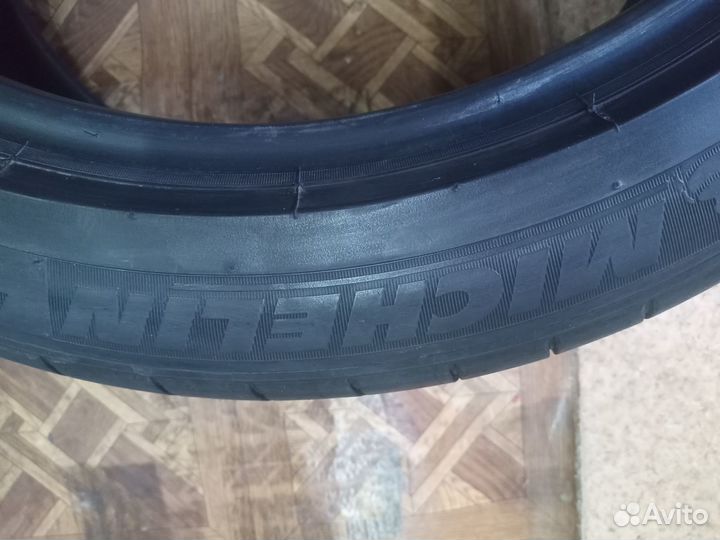 Michelin Pilot Super Sport 235/45 R18 94Y