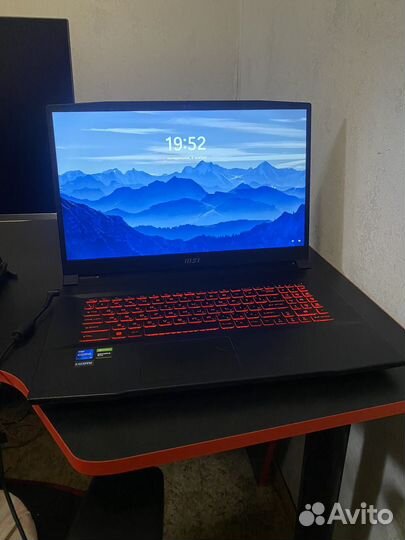 Игровой ноутбук msi 17 3