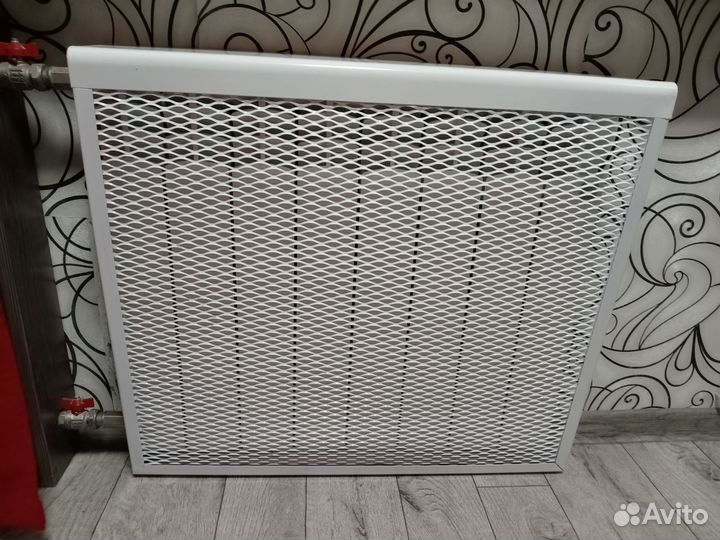 Экран, решетка для радиатора отопления