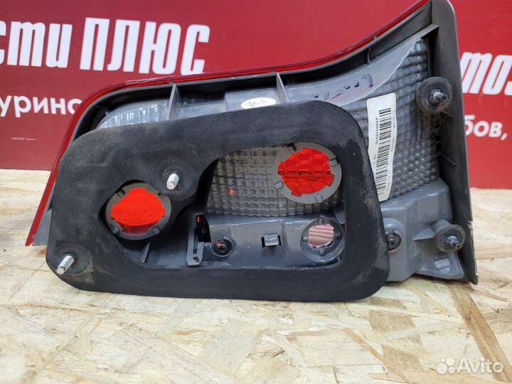 Фонарь задний правый Kia Rio 3