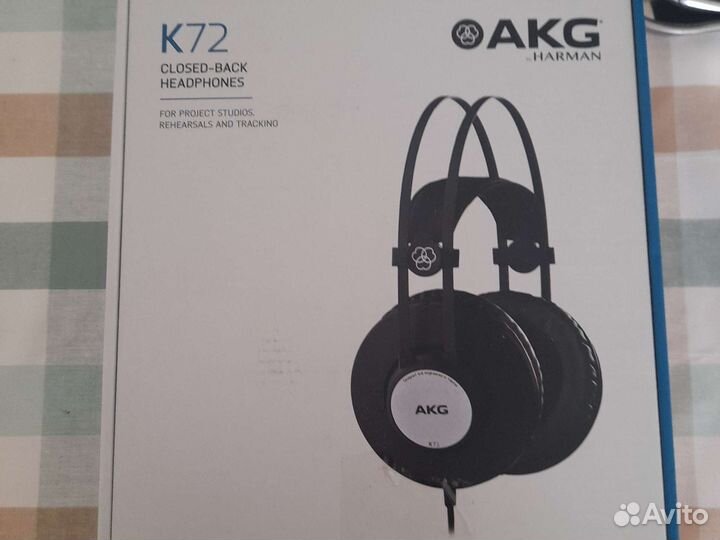 Наушники akg k72