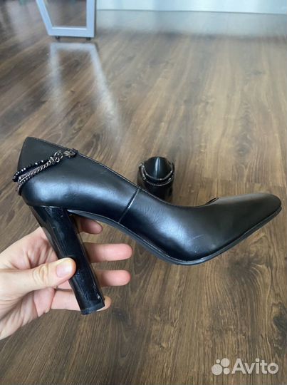 Женские туфли