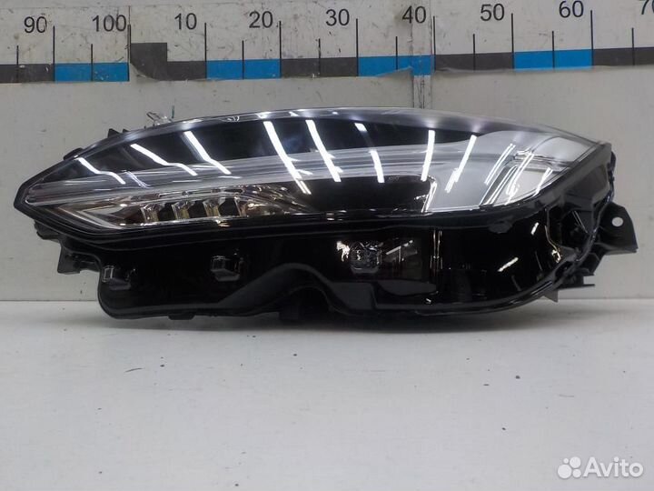 Фара левая Volvo S90