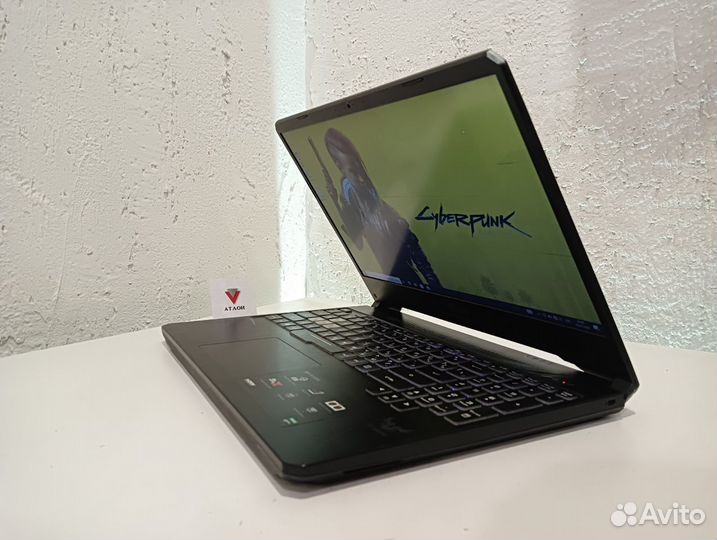 Игровой ноутбук Asus: Ryzen 5, GTX 1650, DDR4 16GB