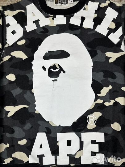 Свитшот Bape City Camo Big College Logo