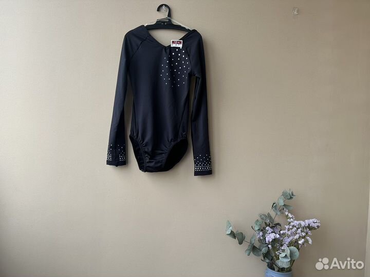 Новый гимнастический купальник 12 лет 143-150 см