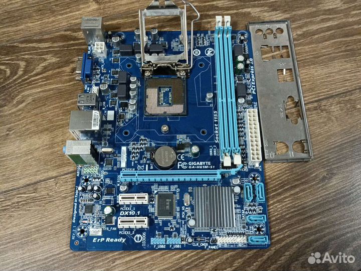 Материнская плата Gigabyte GA-H61M-S1 сокет 1155