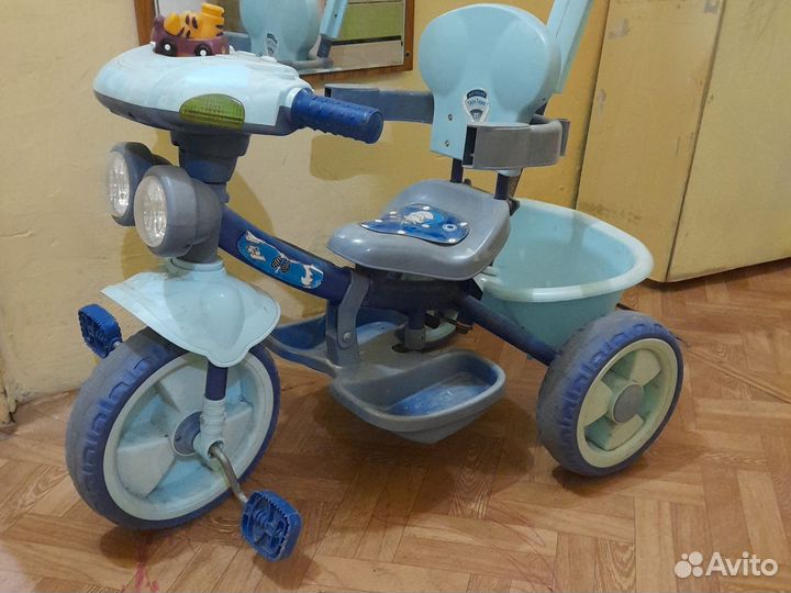 Велосипед с родительской ручкой